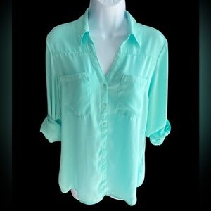 Express The Portofino Aqua Roll tab Sleeve button down blouse M